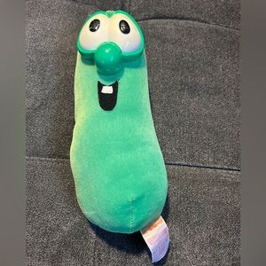 Vintage 1999 VeggieTales Larry the Cucumber Plush Fisher Price Googly Rattle Eye